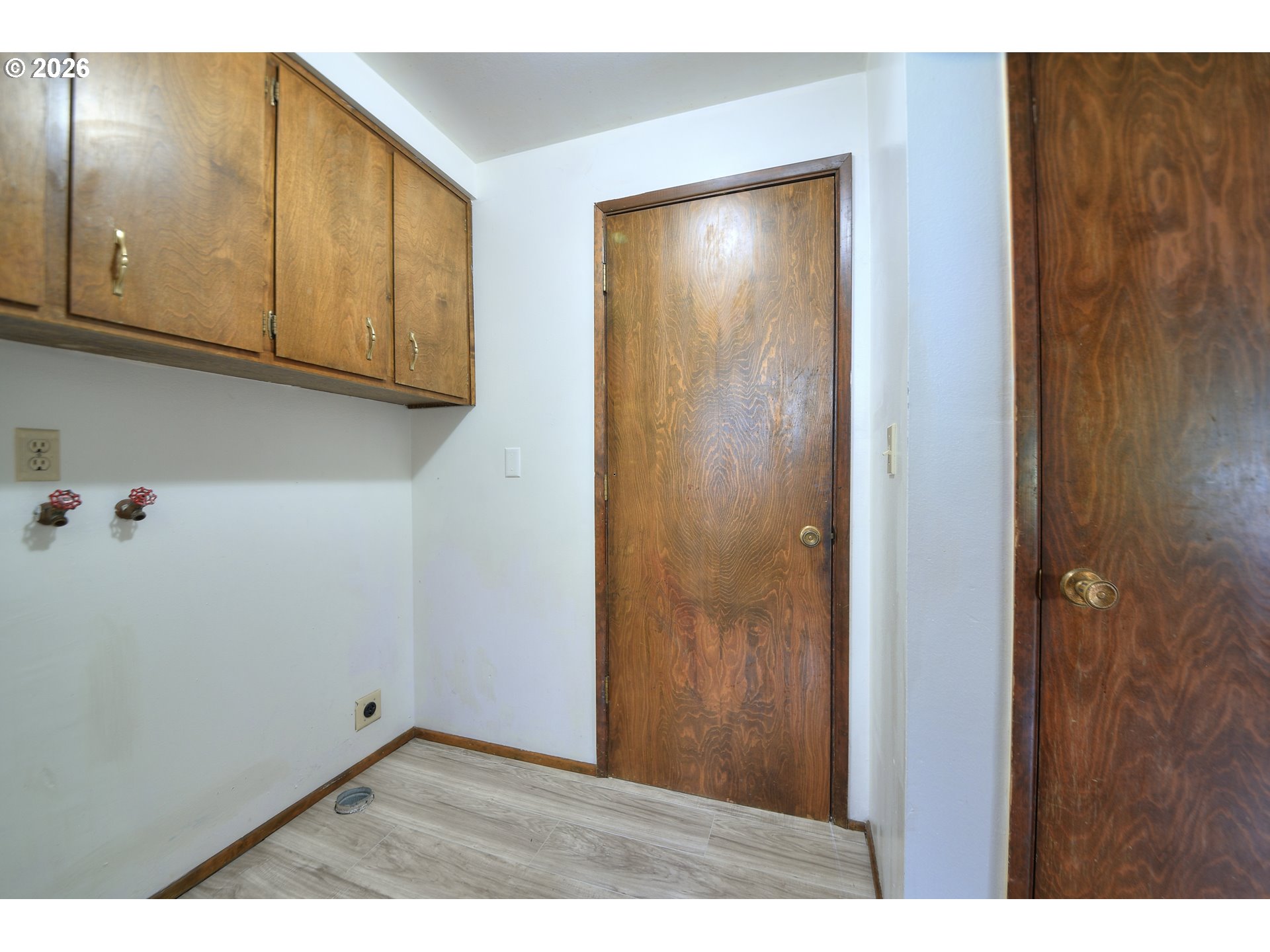 1798 Gilham Road Eugene, OR 97401 - Photo 11 of 30 a view of an entryway with wooden floor