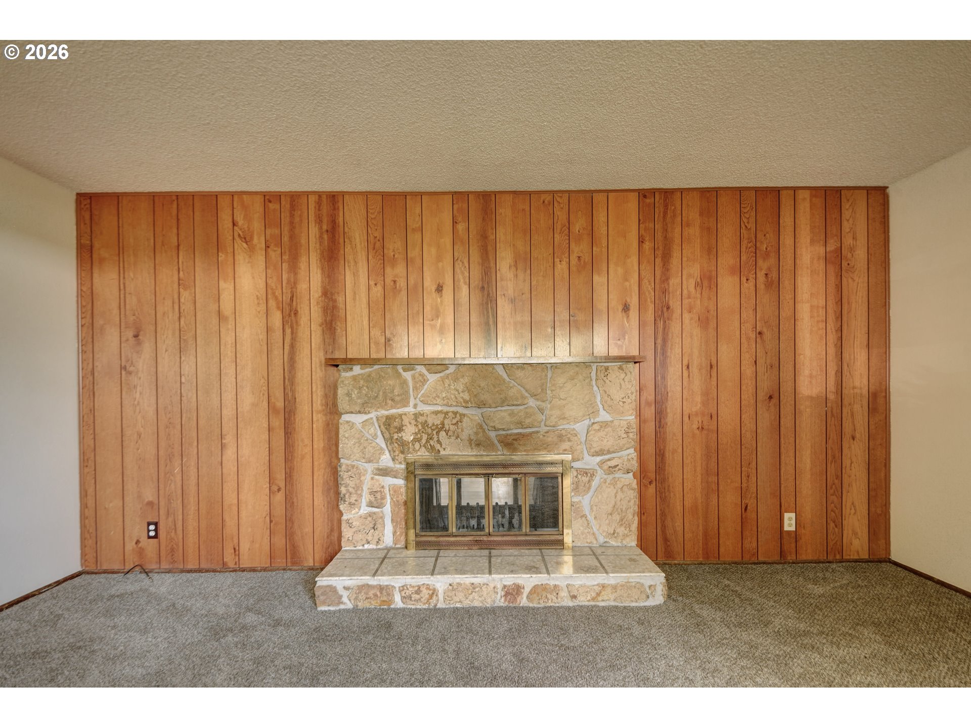 1798 Gilham Road Eugene, OR 97401 - Photo 5 of 30 an outdoor space with a fireplace