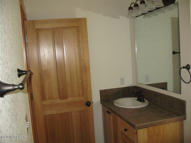 1345 Rendezvous Road Fraser, CO 80442 - Photo 9 of 21 Loft Bath