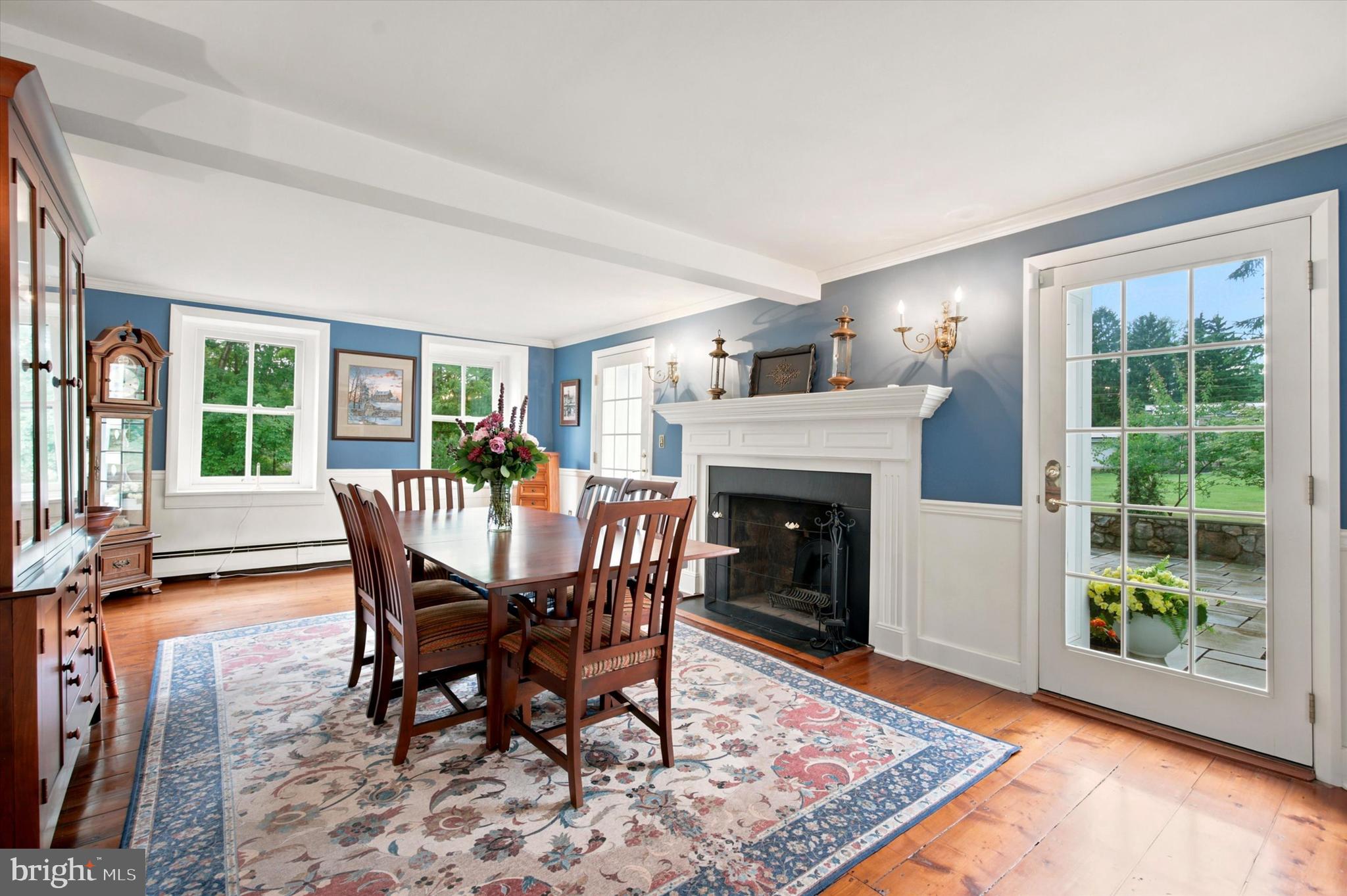 2505 Black River Road Bethlehem, PA 18015 - Photo 17 of 49 Dining Room