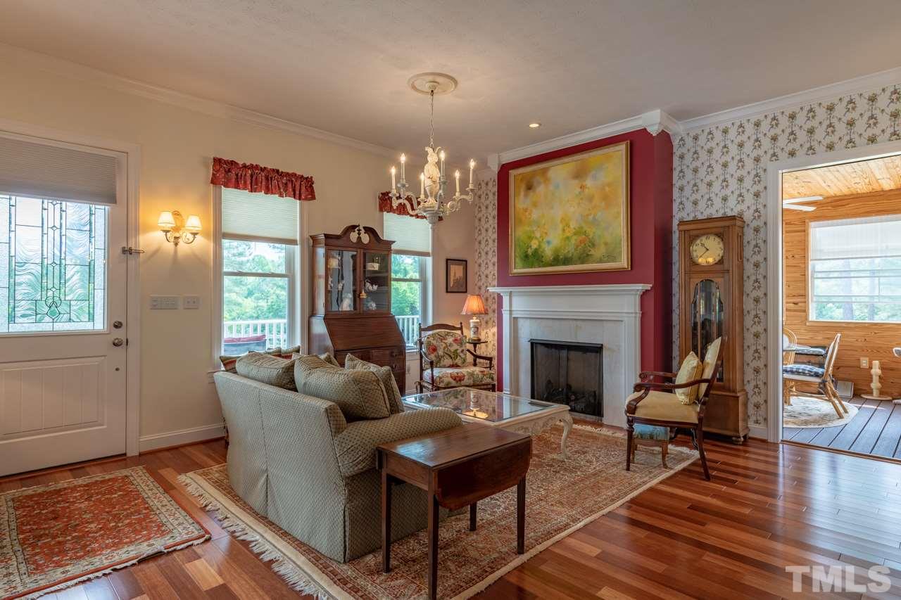536 Pine Tree Road Chase City, VA 23924 - Photo 8 of 30