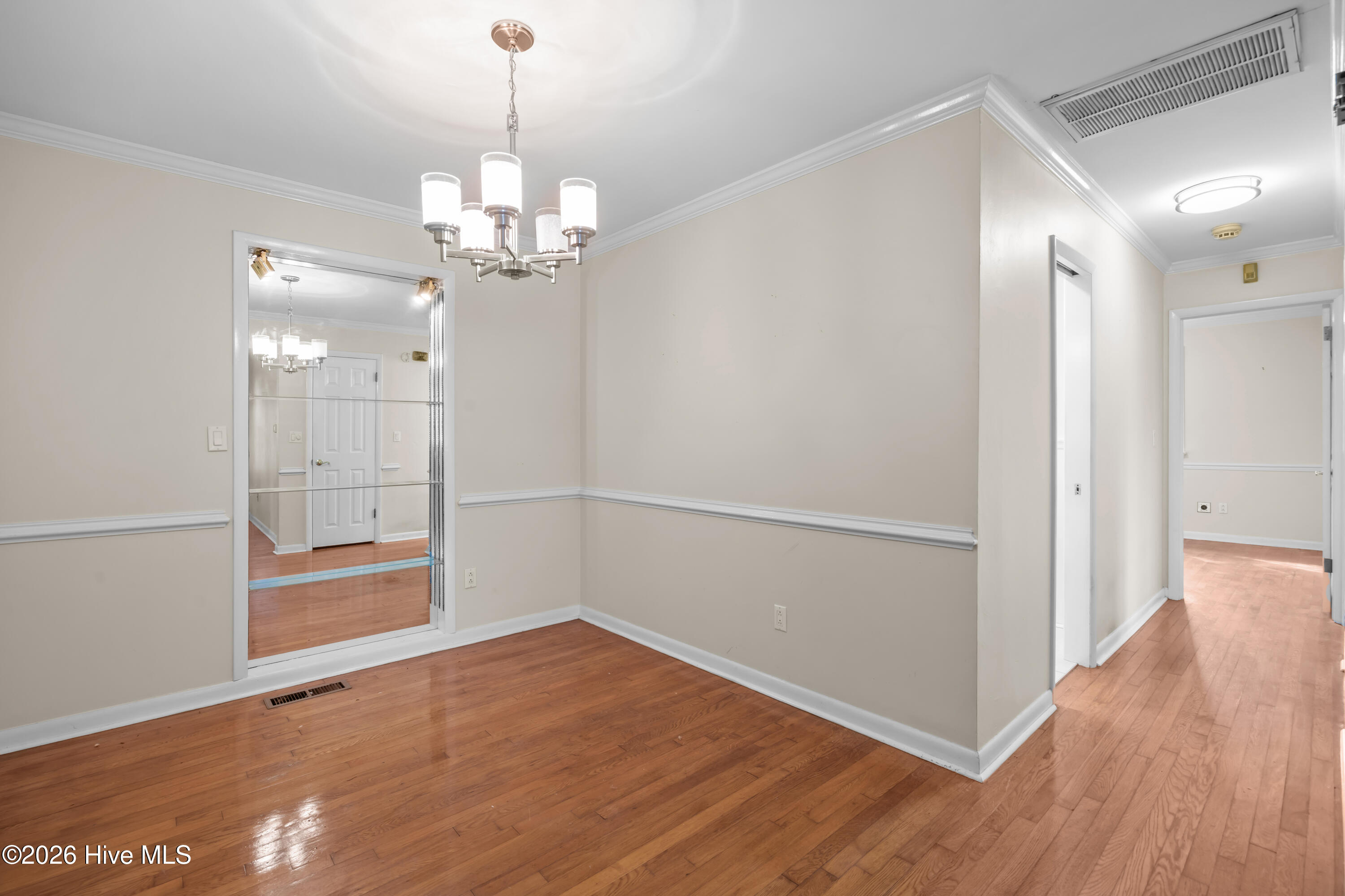 121 Rosedale Drive Elizabeth City, NC 27909 - Photo 4 of 44 EE9A3571