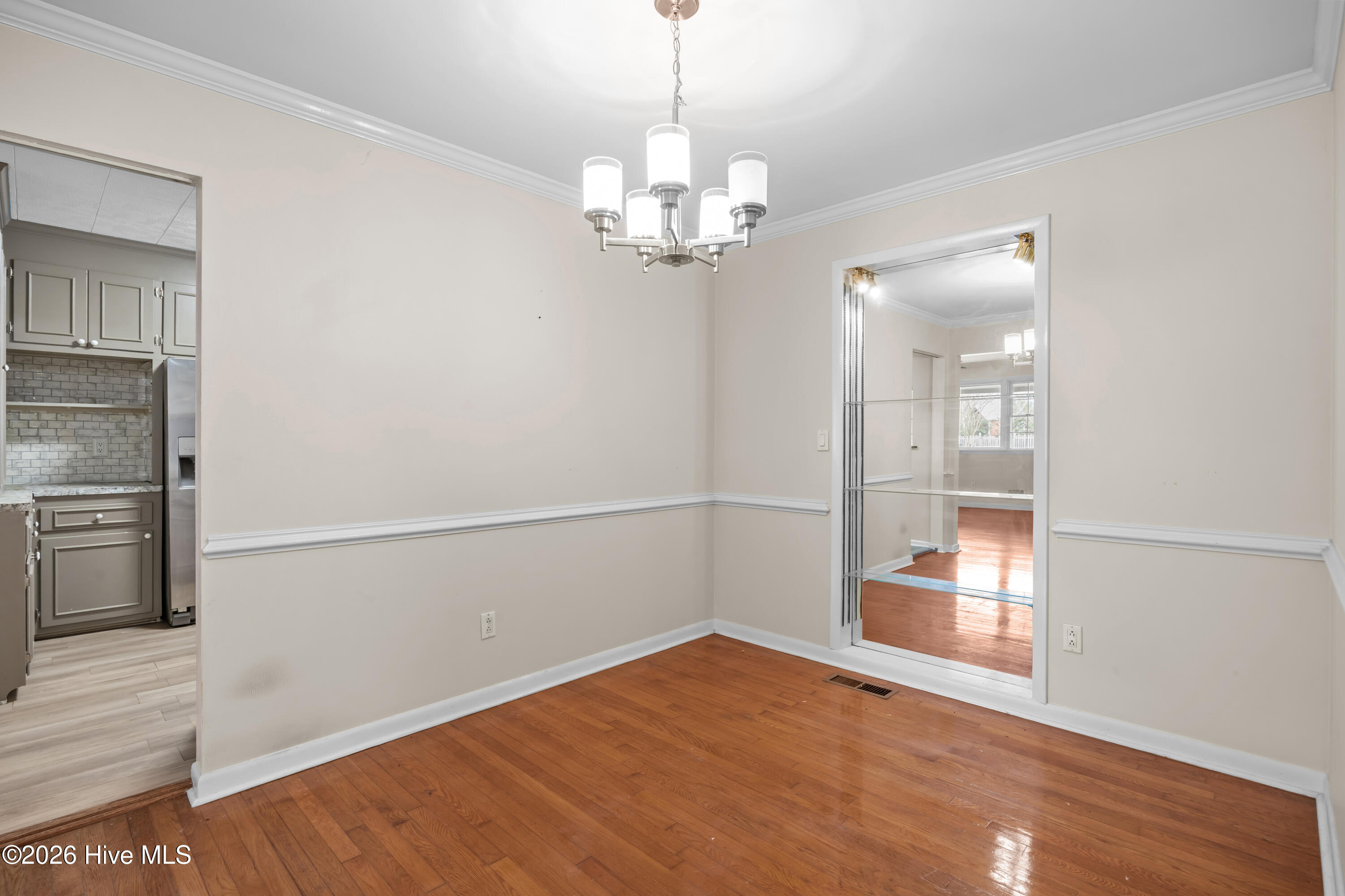 121 Rosedale Drive Elizabeth City, NC 27909 - Photo 5 of 44 EE9A3576