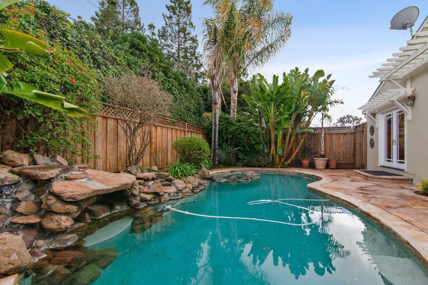 1147 Nilda Avenue Mountain View, CA 94040 - Photo 35 of 37