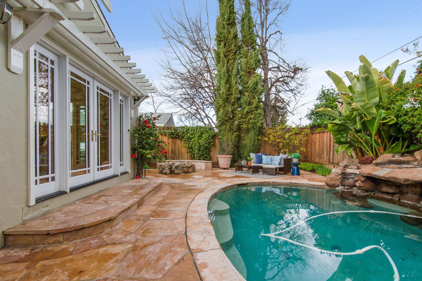 1147 Nilda Avenue Mountain View, CA 94040 - Photo 36 of 37