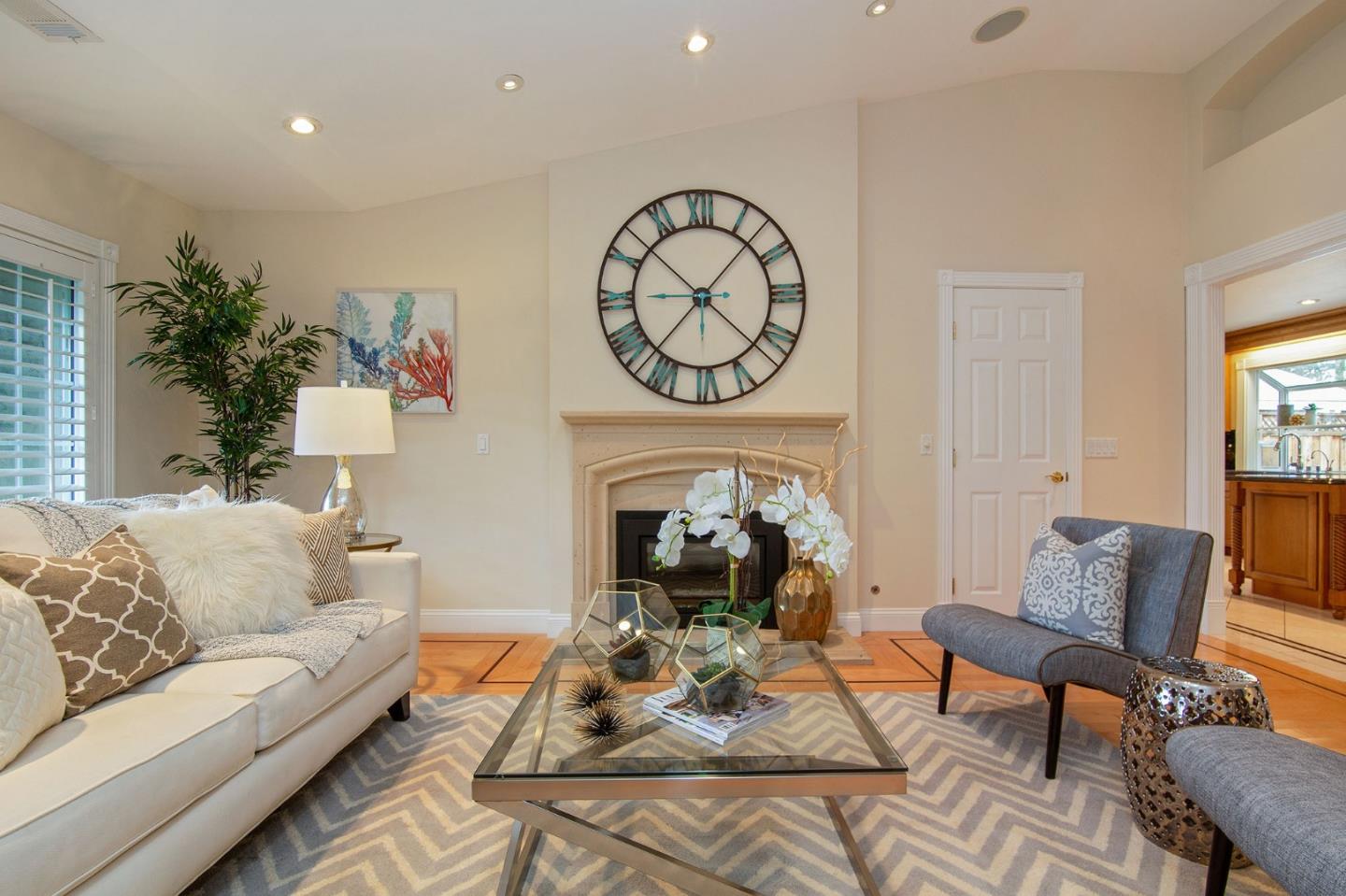 1147 Nilda Avenue Mountain View, CA 94040 - Photo 8 of 37