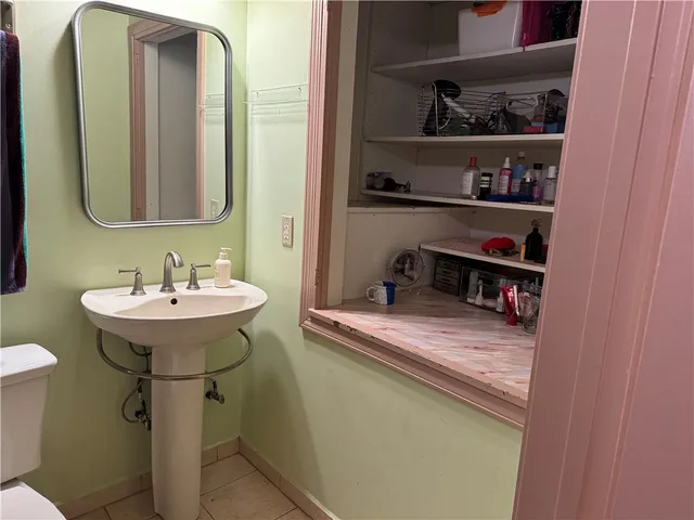 $4,250 | 3654 Roderick Road, Los Angeles, CA 90065