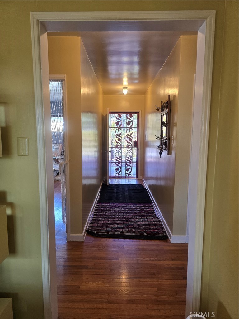 3654 Roderick Road Los Angeles, CA 90065 - Photo 10 of 22 Hallway leading to the entrance door.