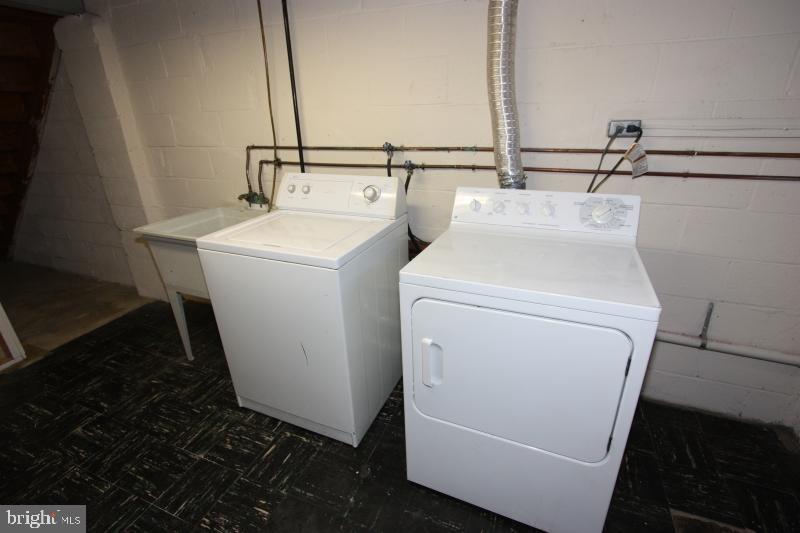 8110 Glen Gary Road Towson, MD 21286 - Photo 29 of 31 Full size washer & dryer in basement