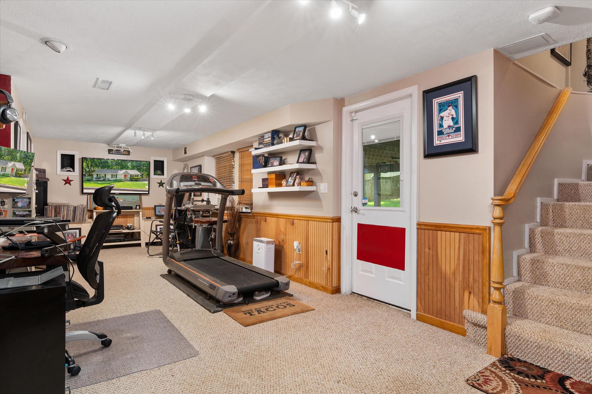 1876 Severn Grove Road Annapolis, MD 21401 - Photo 24 of 36 Lower Level