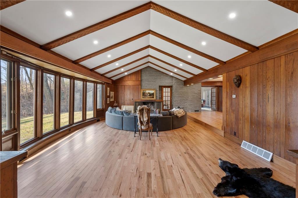 620 Riding Meadow Road Pittsburgh, PA 15238 - Photo 12 of 39 Gallery Image 12