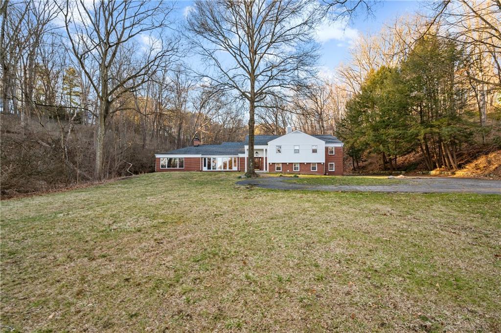 620 Riding Meadow Road Pittsburgh, PA 15238 - Photo 3 of 39 Gallery Image 3