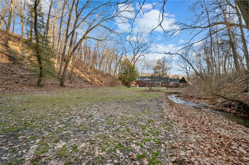 620 Riding Meadow Road Pittsburgh, PA 15238 - Photo 34 of 39 Gallery Image 34