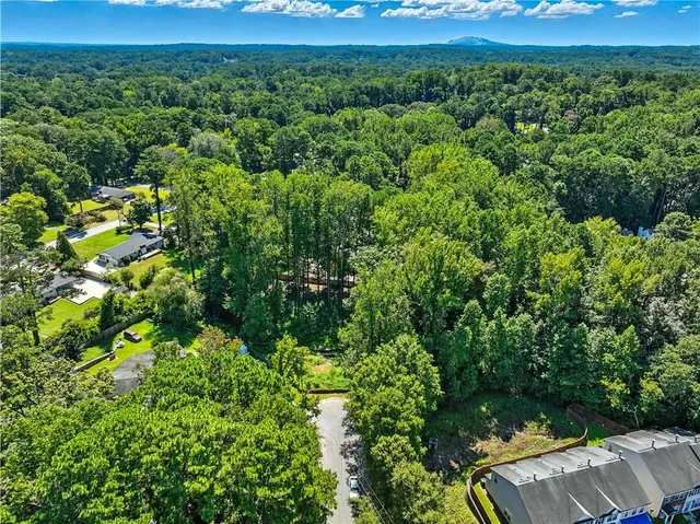 a view of a lush green field