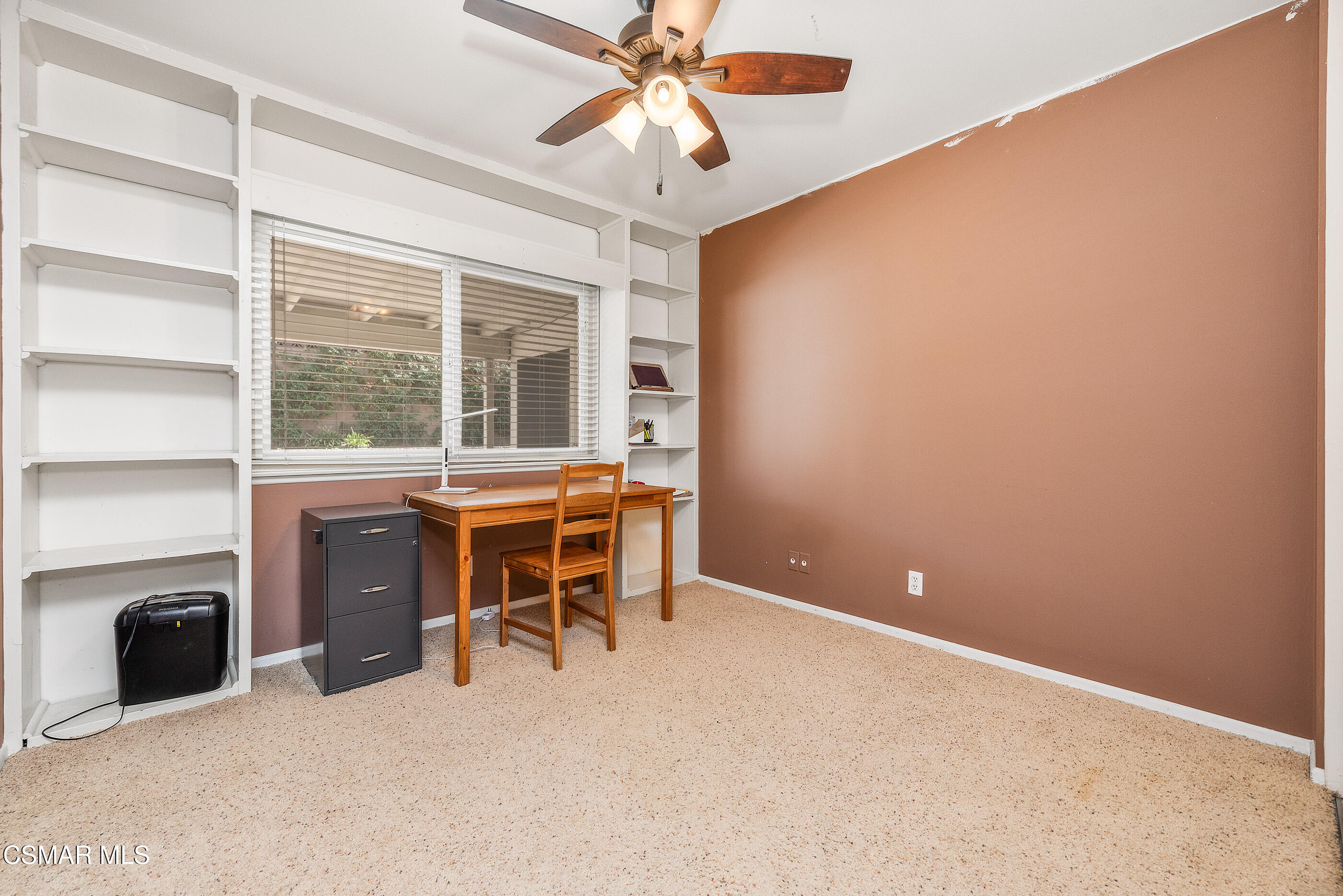 2226 Ecroyd Avenue Simi Valley, CA 93063 - Photo 37 of 52 a workspace with furniture and window
