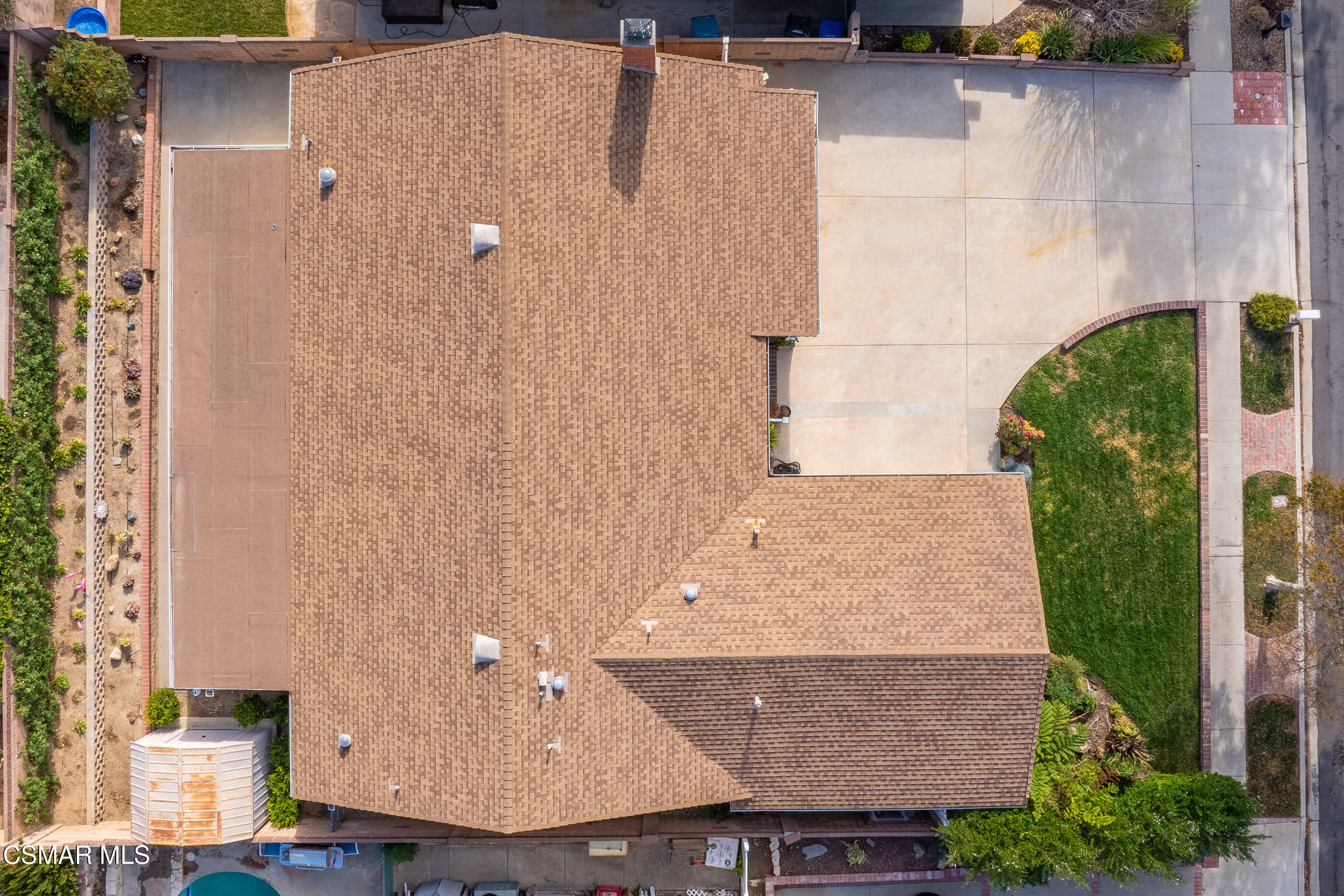 2226 Ecroyd Avenue Simi Valley, CA 93063 - Photo 52 of 52 an aerial view of a residential houses with outdoor space