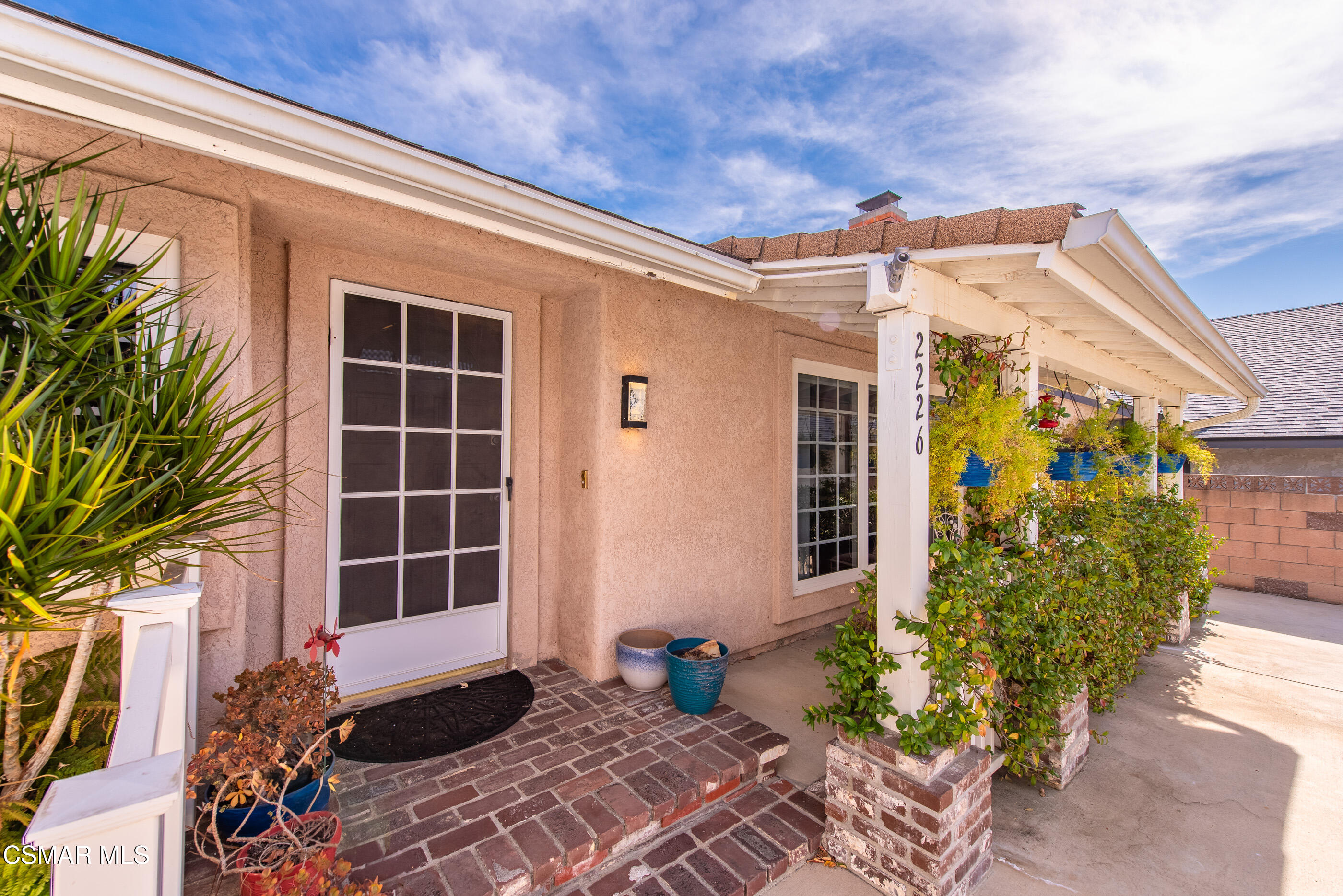 2226 Ecroyd Avenue Simi Valley, CA 93063 - Photo 7 of 52 a front view of a house
