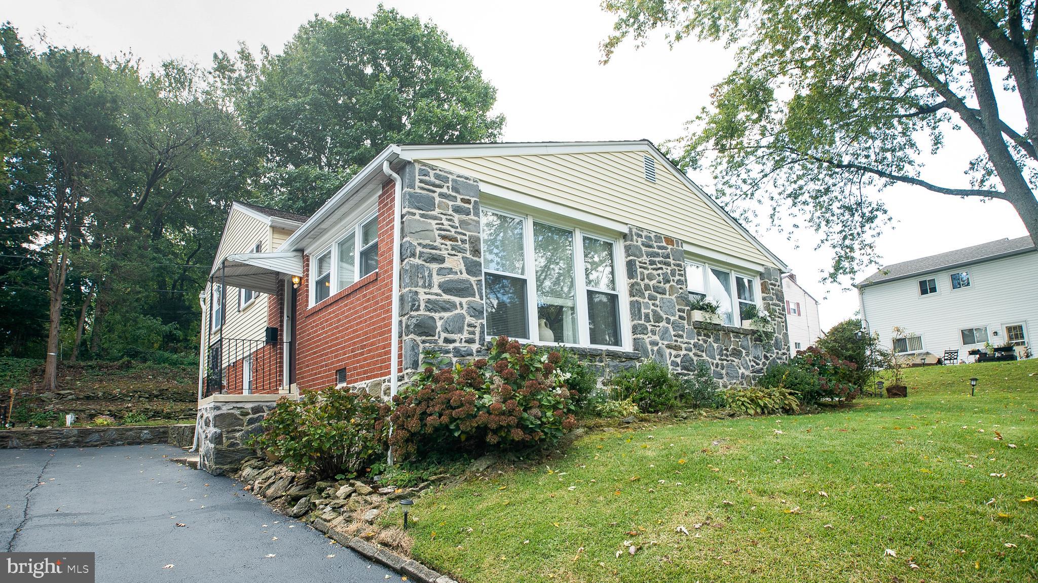 213 Glendale Road Havertown, PA 19083 - Photo 1 of 26