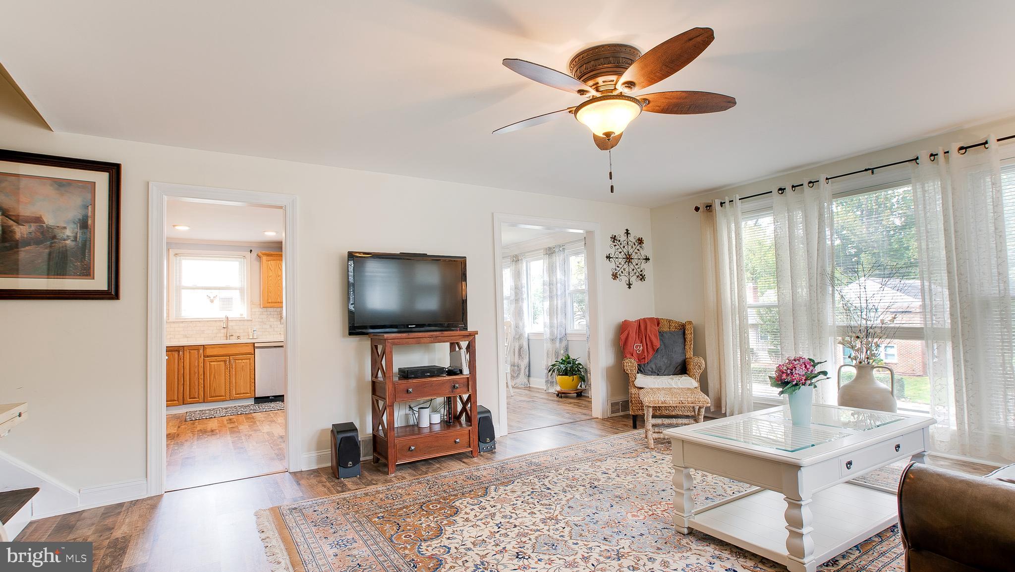 213 Glendale Road Havertown, PA 19083 - Photo 7 of 26