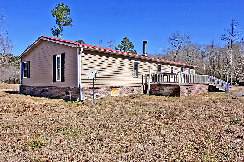 1035 Spring Grove Road Bonneau, SC 29431 - Photo 38 of 40 IMG_1210-copy
