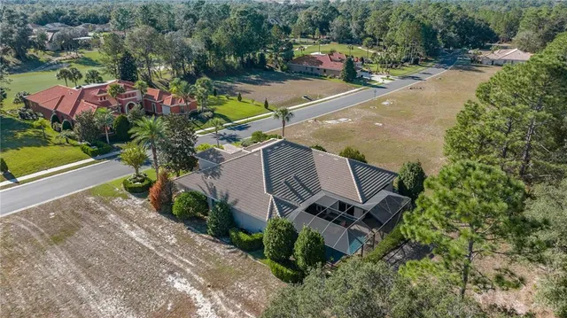 $725,000 | 17819 Southwest 61st Ln Road, Dunnellon, FL 34432