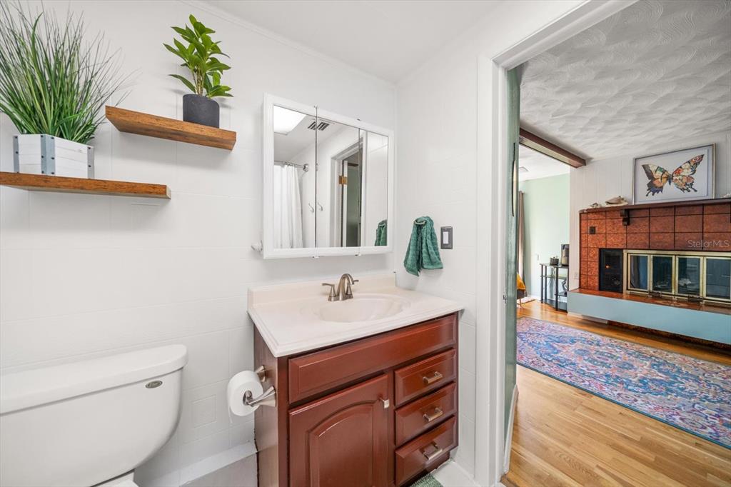 550 3rd Street Southwest Largo, FL 33770 - Photo 23 of 40