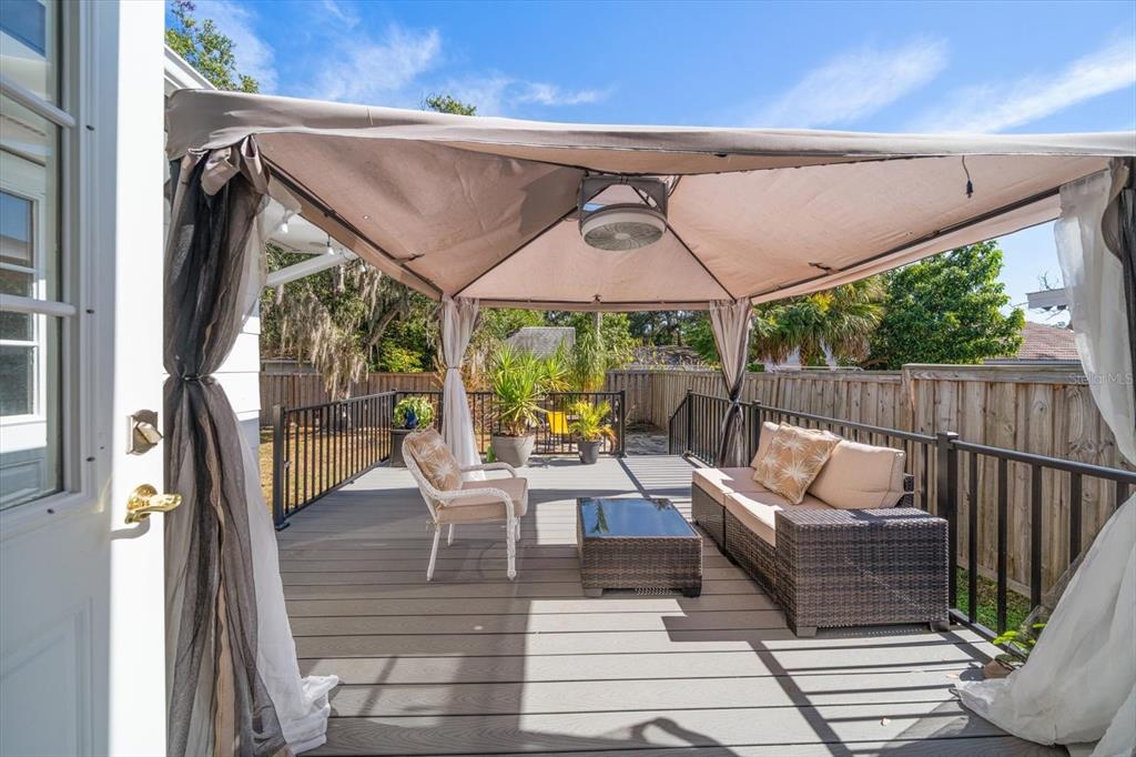 550 3rd Street Southwest Largo, FL 33770 - Photo 31 of 40