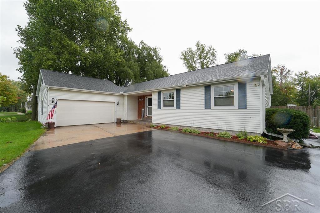 4674 East Wackerly Road Midland, MI 48642 - Photo 1 of 41 50091643.JPG