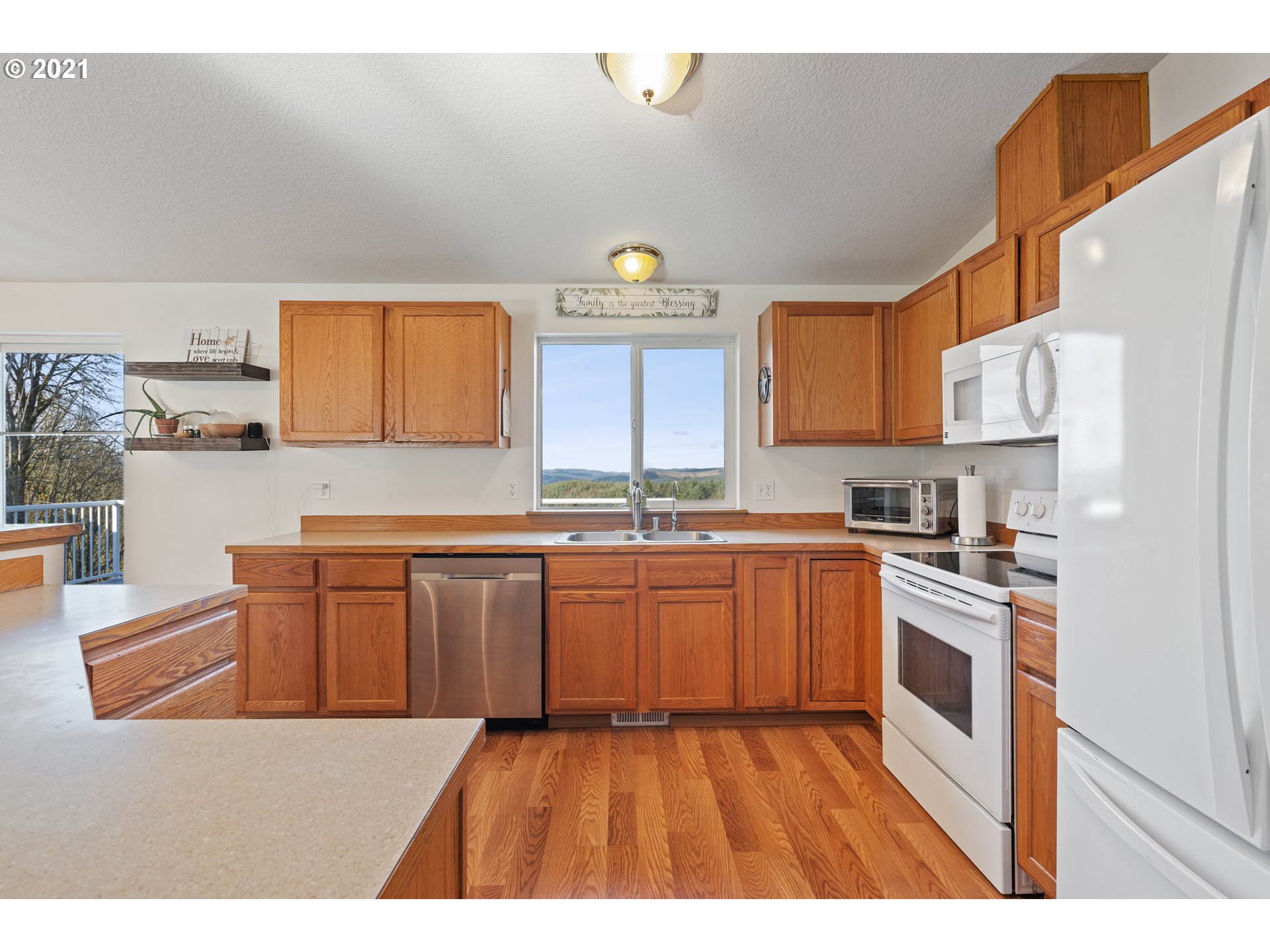 720 Schaffran Road Castle Rock, WA 98611 - Photo 23 of 32 Gallery Image 23
