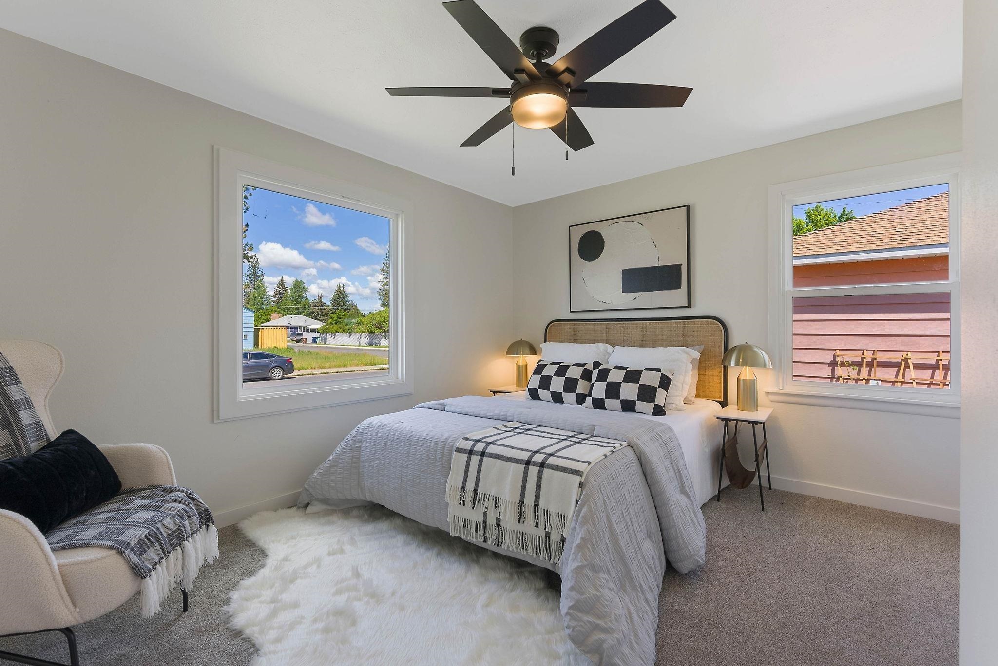 5222 North Howard Street Spokane, WA 99205 - Photo 12 of 30