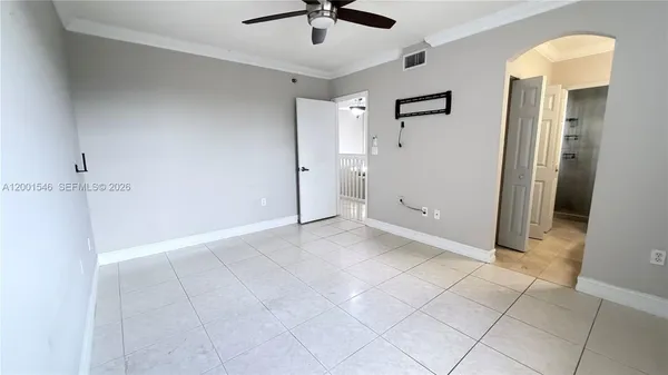 $3,150 | Tamiami, Miami, FL 33185