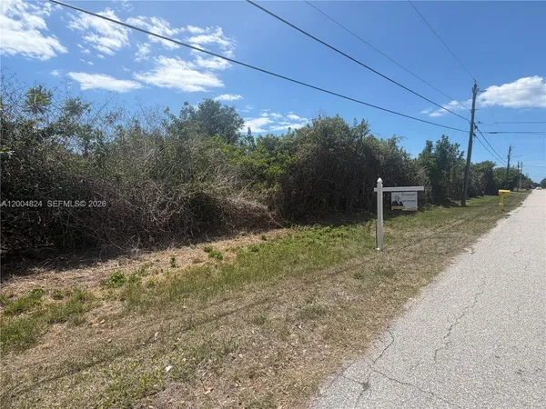 $39,000 | 7329 Regina Drive, Englewood, FL 34224