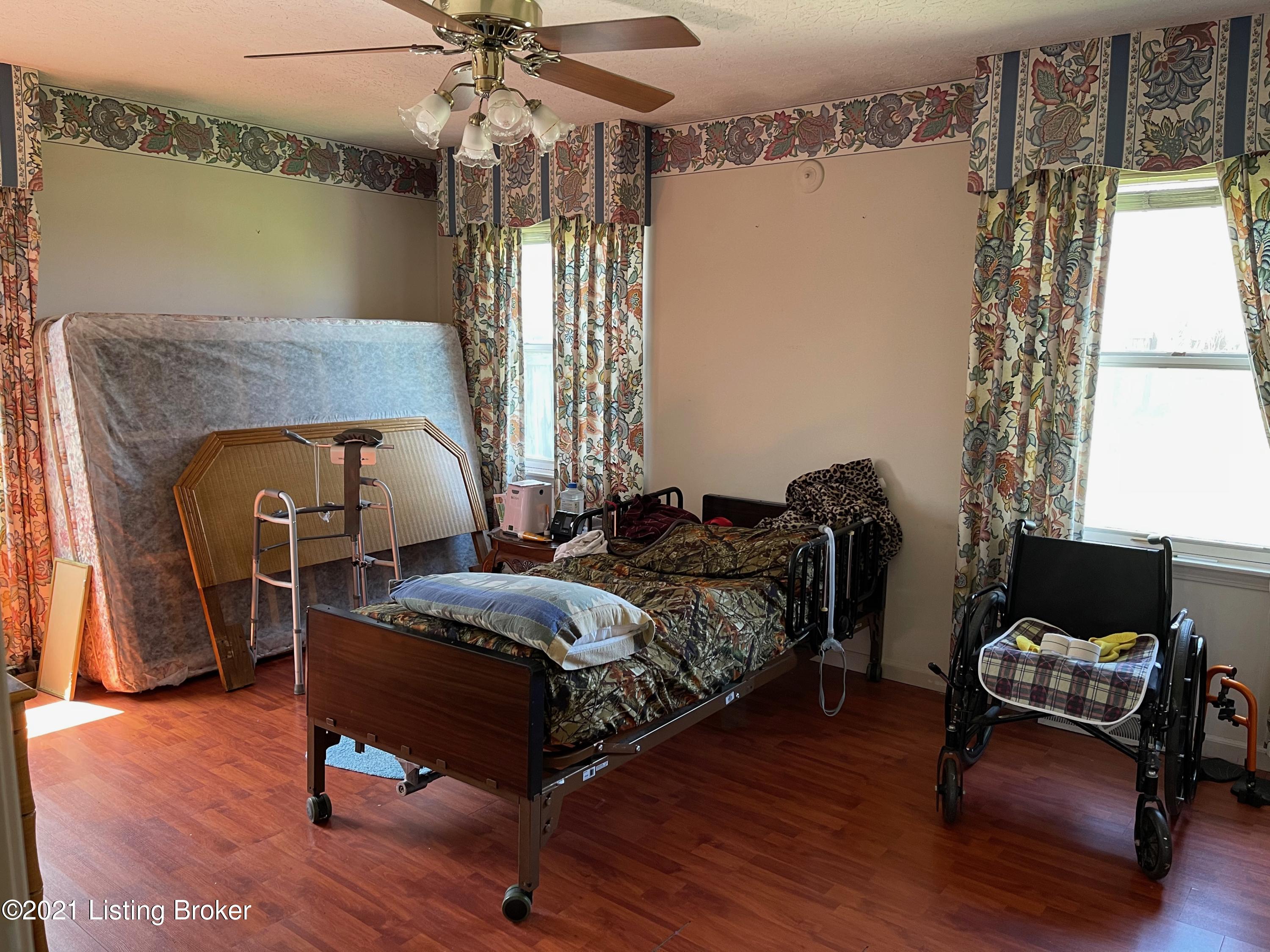 4575 Jackson Road Eminence, KY 40019 - Photo 19 of 24 Master Bedroom