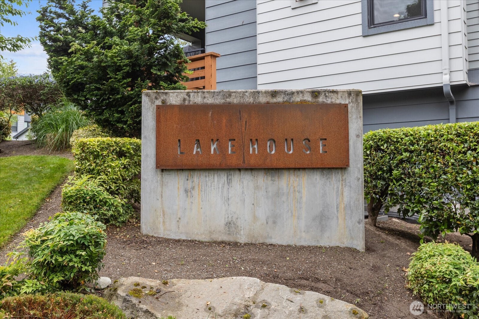 12873 Southeast 75th Road Newcastle, WA 98056 - Photo 36 of 38
