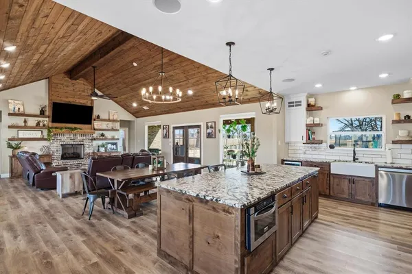 $599,900 | 2055 Eastfield Drive, Wills Point, TX 75169