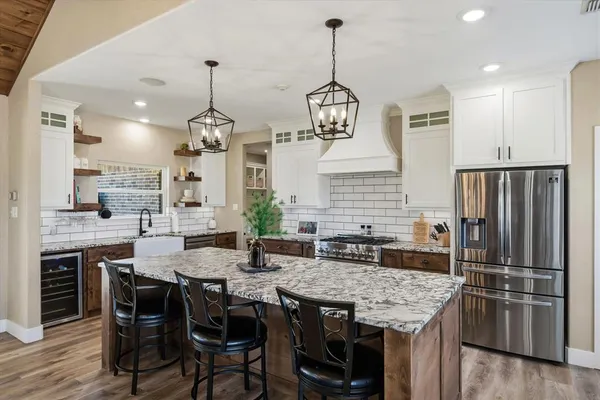 $599,900 | 2055 Eastfield Drive, Wills Point, TX 75169