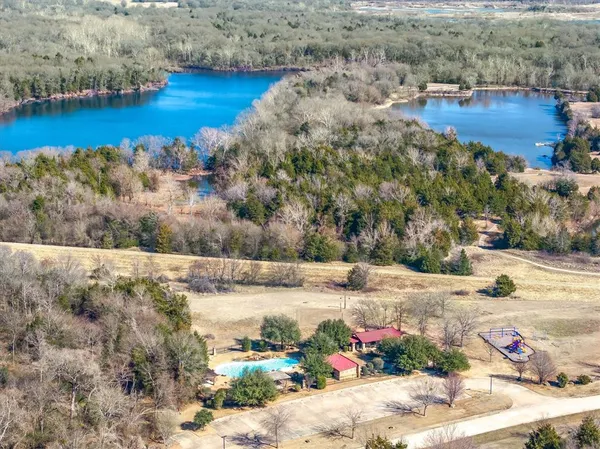 $599,900 | 2055 Eastfield Drive, Wills Point, TX 75169