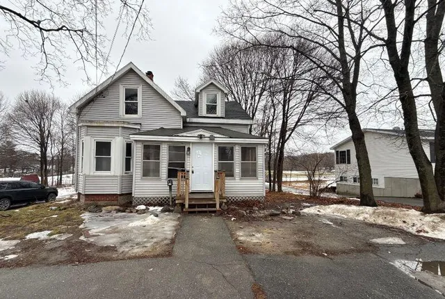 $125,000 | 42 Maple Street, Brewer, ME 04412