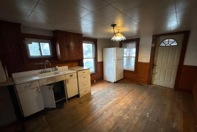 $125,000 | 42 Maple Street, Brewer, ME 04412