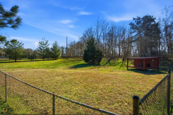 $359,900 | 3611 Cooper Nicholson Road, Pleasant View, TN 37146