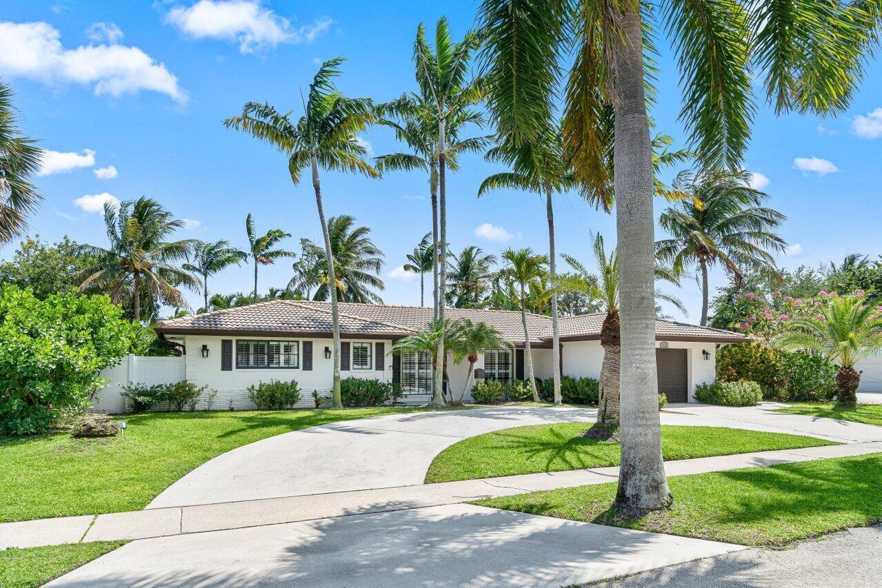800 Southwest 5th Street Boca Raton, FL 33486 - Photo 3 of 37 Exterior Front