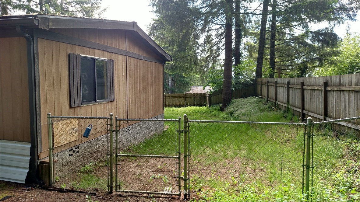 921 Northeast Larson Lake Road Belfair, WA 98528 - Photo 13 of 19 Gallery Image 13