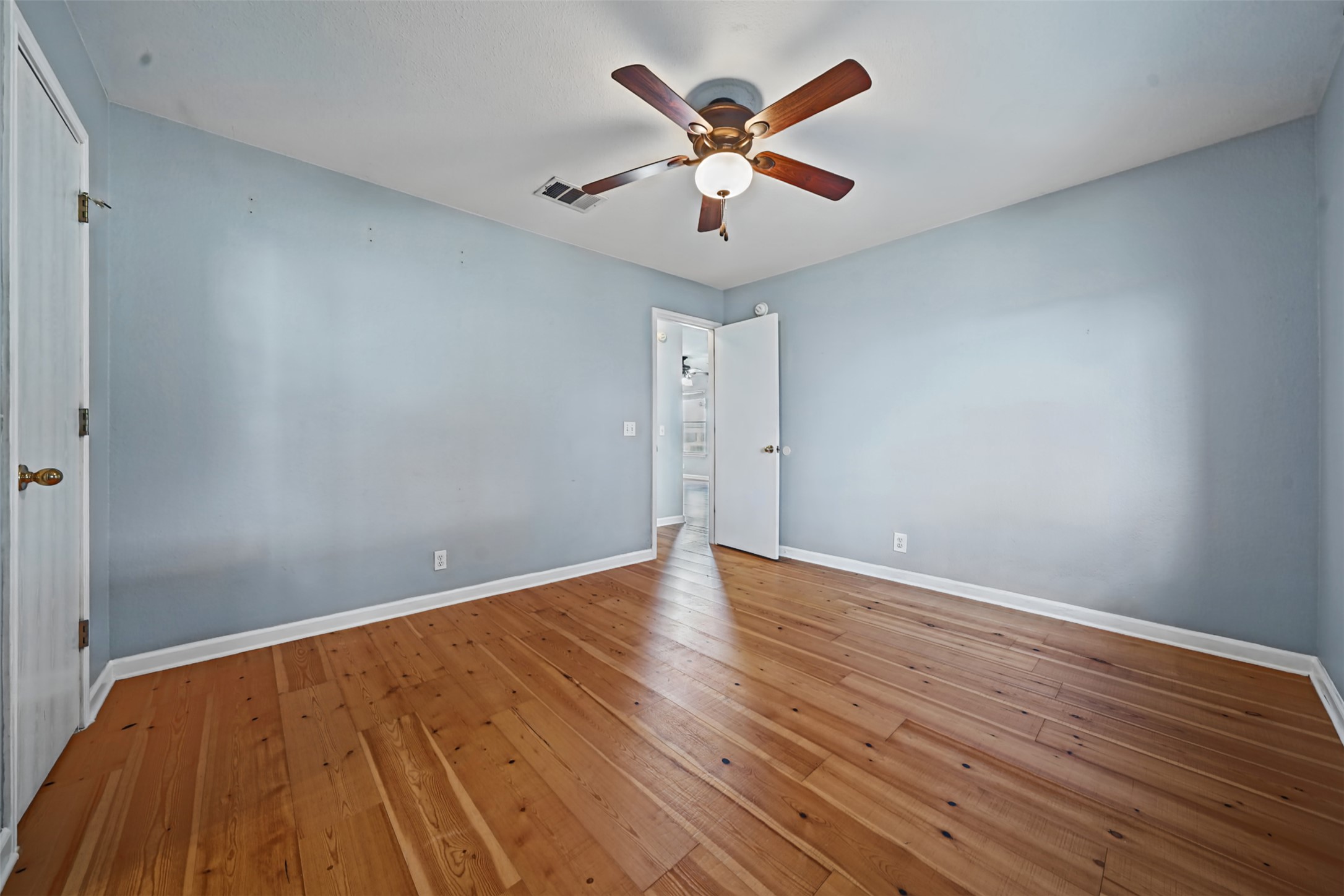 137 Hay Meadow Road Cedar Creek, TX 78612 - Photo 11 of 30