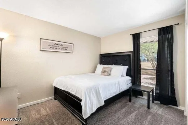$2,550 | 11040 North 28th Drive, Unit 125, Phoenix, AZ 85029