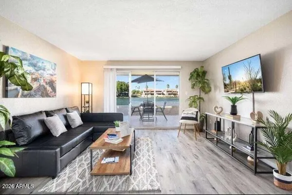 $2,550 | 11040 North 28th Drive, Unit 125, Phoenix, AZ 85029