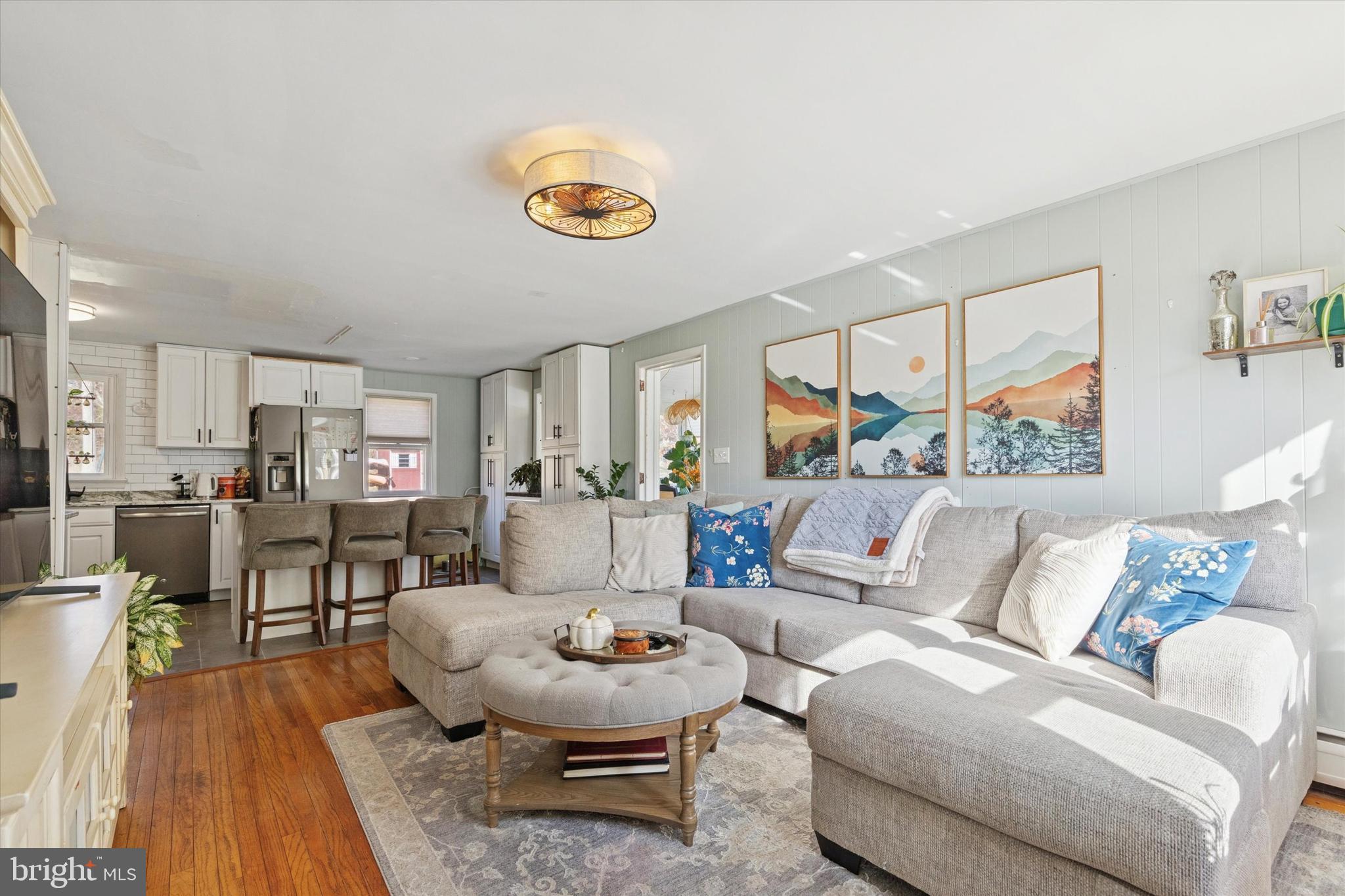 5 Mary Jane Street Spring Mount, PA 19473 - Photo 3 of 25 a living room with furniture and a wooden floor