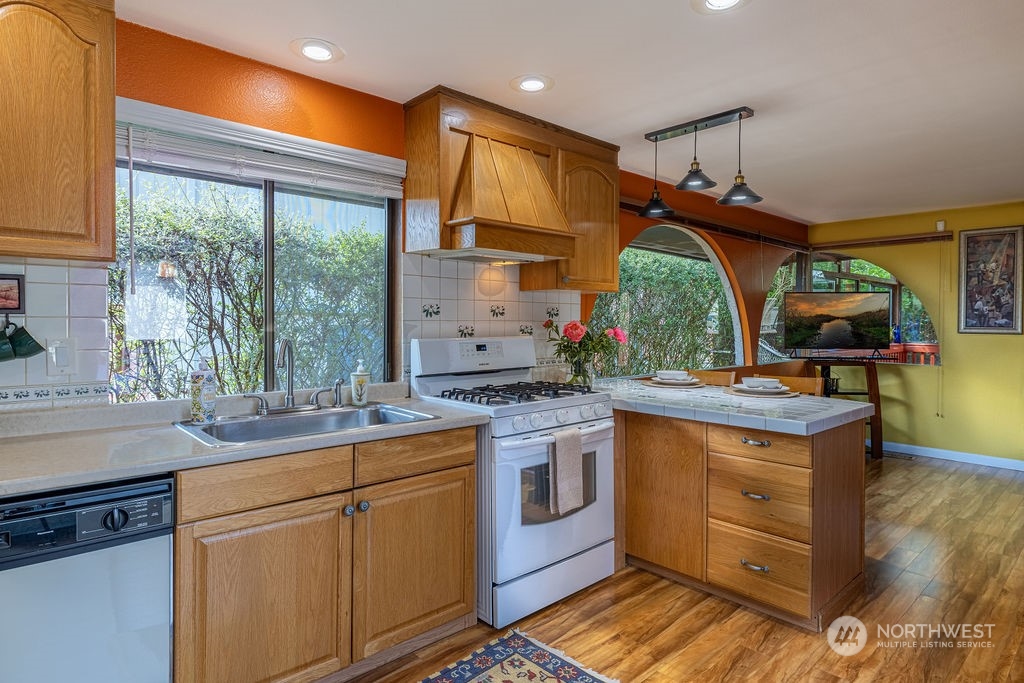 22422 4th Avenue Southeast Bothell, WA 98021 - Photo 23 of 39 a kitchen with a sink cabinets and window