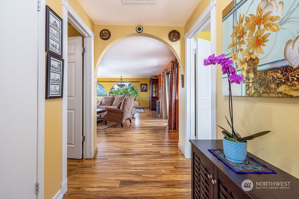 22422 4th Avenue Southeast Bothell, WA 98021 - Photo 8 of 39 a living room with furniture and flowers