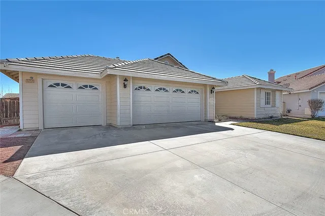 $447,000 | 15151 Desert Oak Circle, Victorville, CA 92394