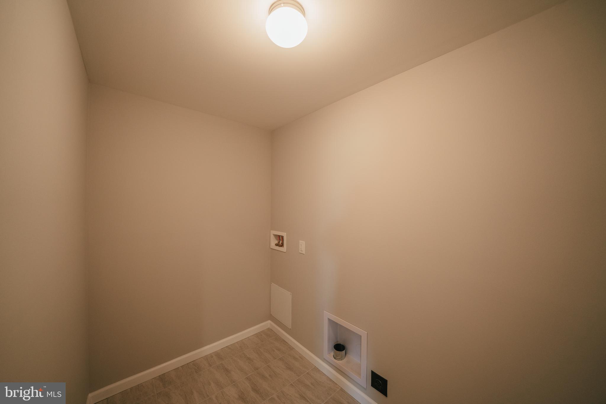 16377 Stevensburg Road Brandy Station, VA 22714 - Photo 13 of 35 Laundry room with plenty of space